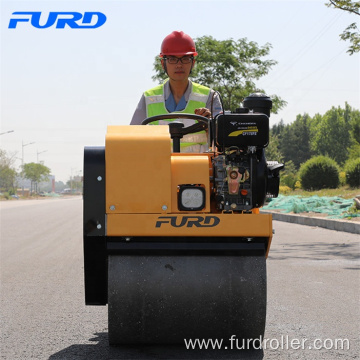 Good Compaction 700kg Small Vibratory Pedestrian Roller